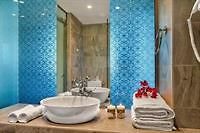 Hermes Suites Баци Екстериор снимка