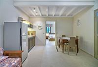 Hermes Suites Баци Екстериор снимка